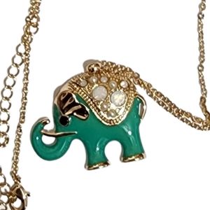 Beautiful Avon Jade Green jeweled elephant and Gold toned chain, NWT